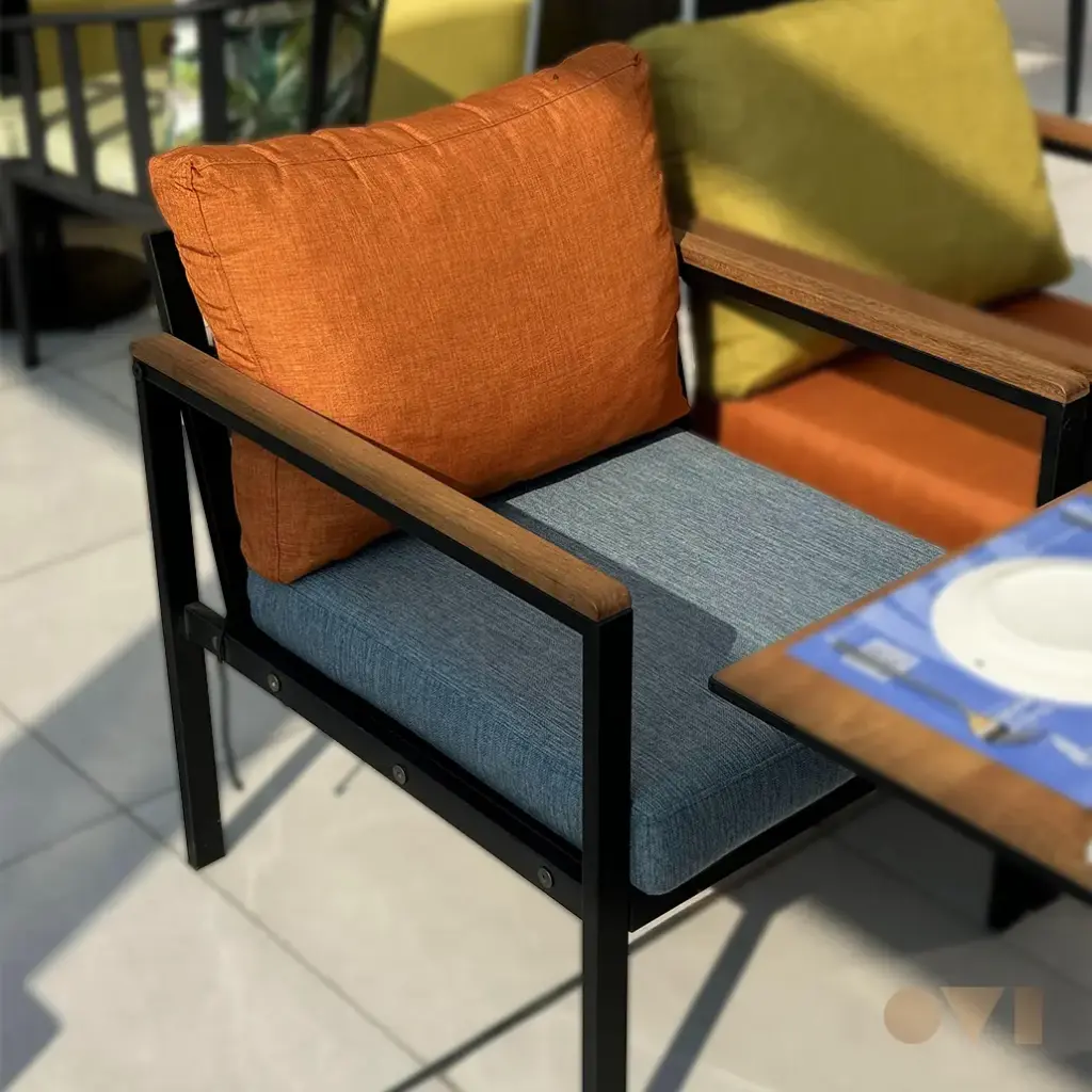AMROX | ARMCHAIR